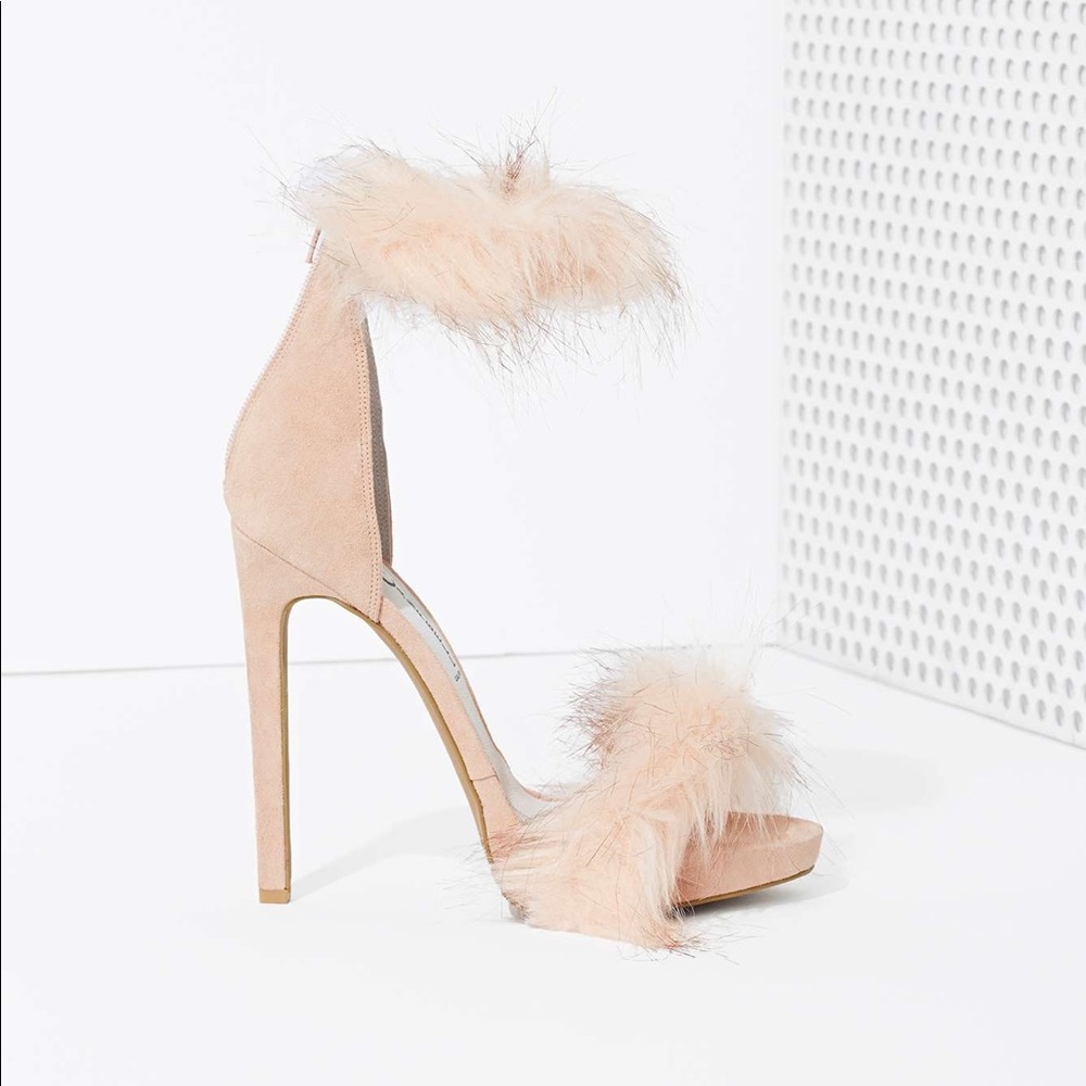 Jeffrey Campbell light pink furry heels size 5.5
